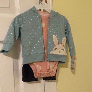 Baby girl newborn carters 3 piece Easter outfit. Size Newborn